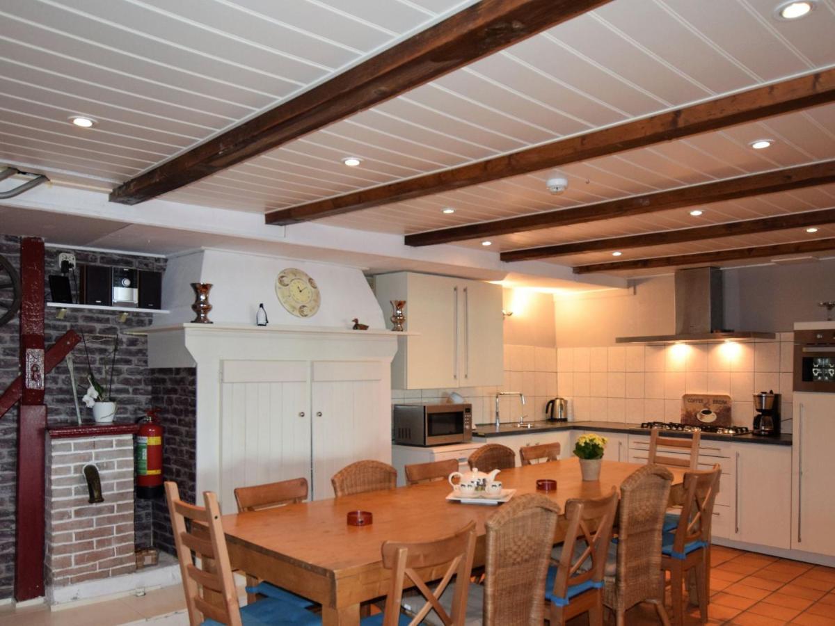 Quaint Farmhouse Near River In Oosterwijk ليردام المظهر الخارجي الصورة