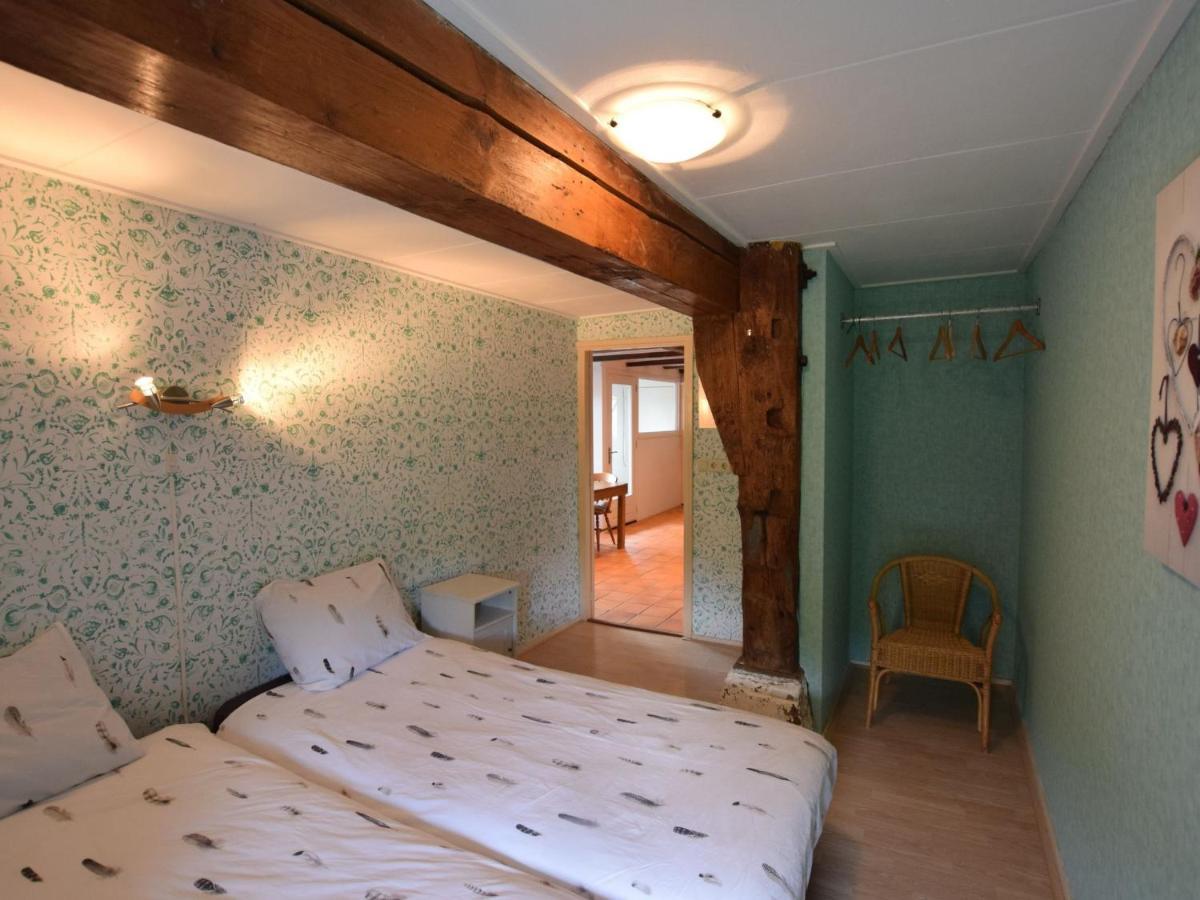 Quaint Farmhouse Near River In Oosterwijk ليردام المظهر الخارجي الصورة