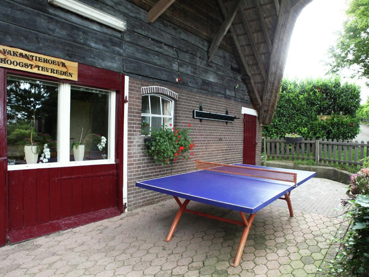Quaint Farmhouse Near River In Oosterwijk ليردام المظهر الخارجي الصورة